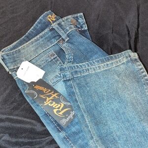 Men's Wrangler Rock 47 Blue Jeans 34/32 slim straight leg.